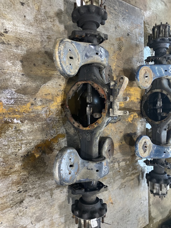 Meritor RD-20-145 Axle Housing #3121M1729