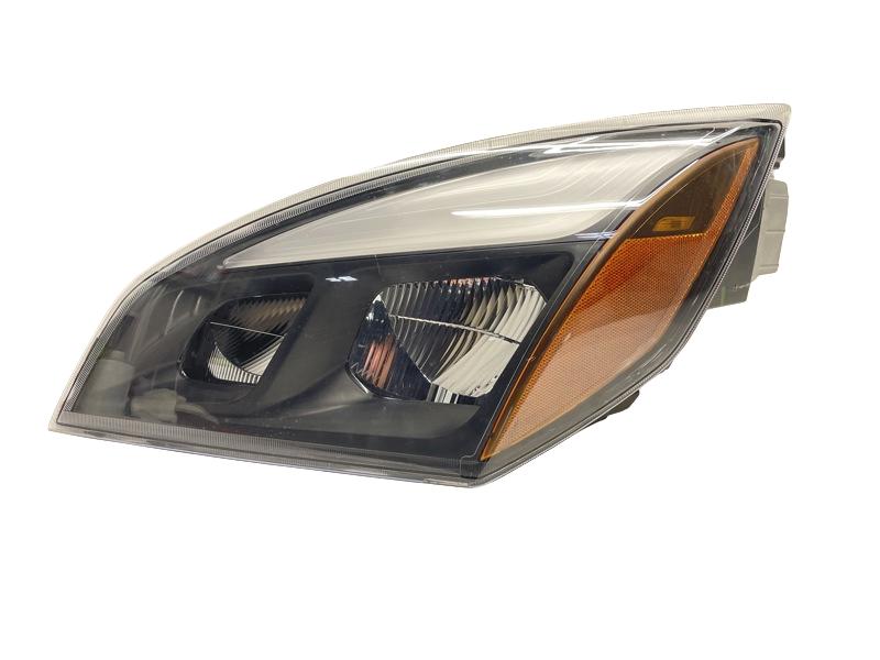 2017 Freightliner Cascadia Headlight #A66-01405-004