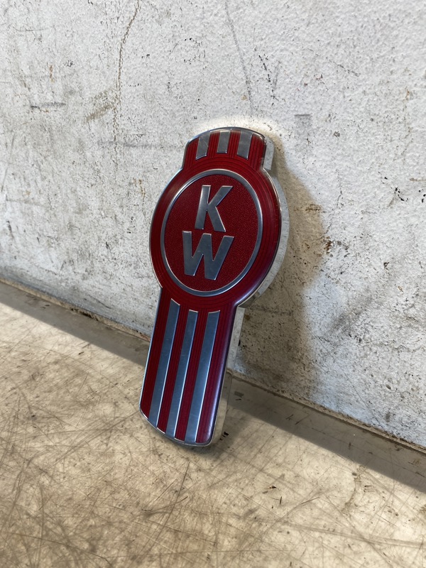 Kenworth T660 Hood Emblem #L531002