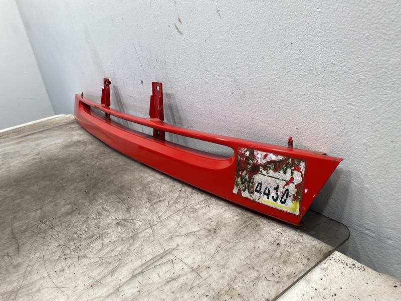 2007 International 4400 Hood Misc Part #3551673C3