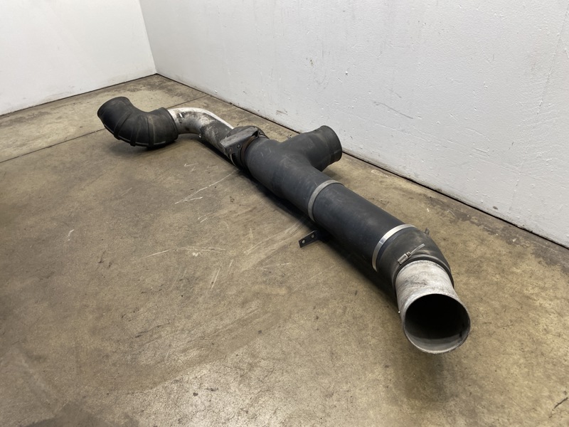 1997 Freightliner FLD120 Intake Plumbing